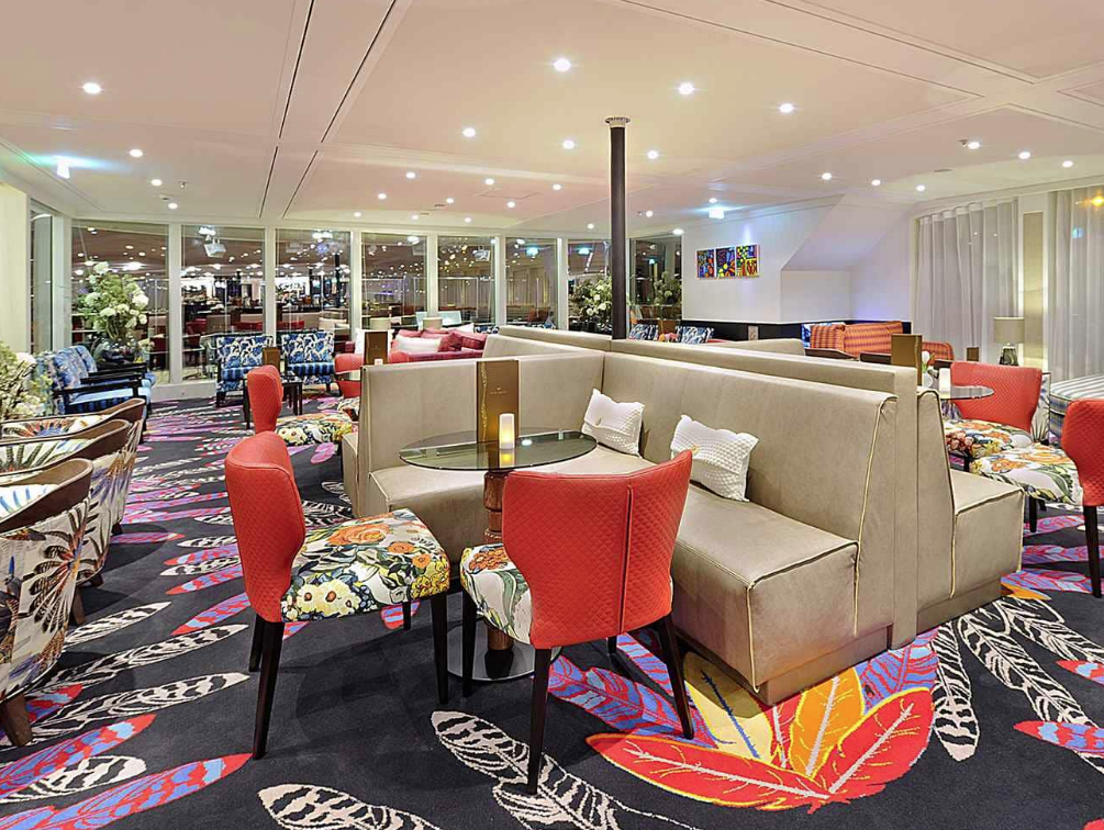 Amawaterways - Amalucia - Public Space.png